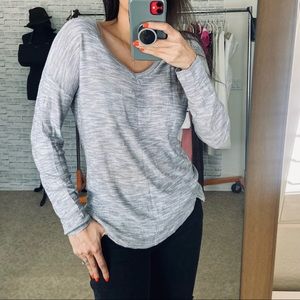 Mossimo V neck pullover light gray sweater sz S